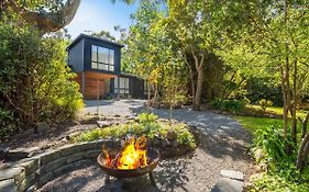 Camellia Grove Retreat
